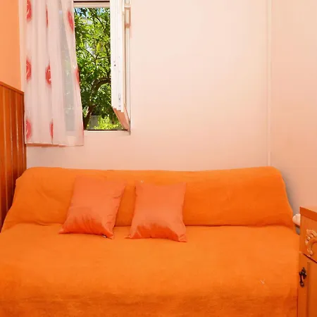 Josipa Apartament *