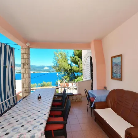 Josipa Apartament *