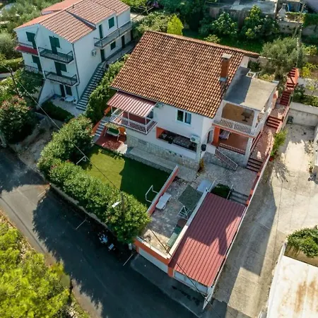 Josipa Διαμέρισμα Τρογκίρ