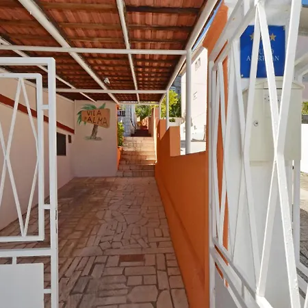 Josipa * Τρογκίρ