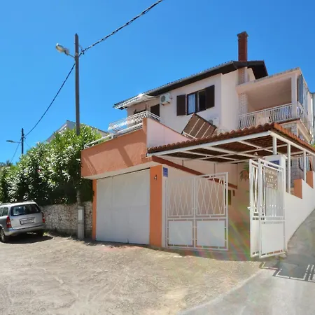 Lägenhet Josipa Trogir